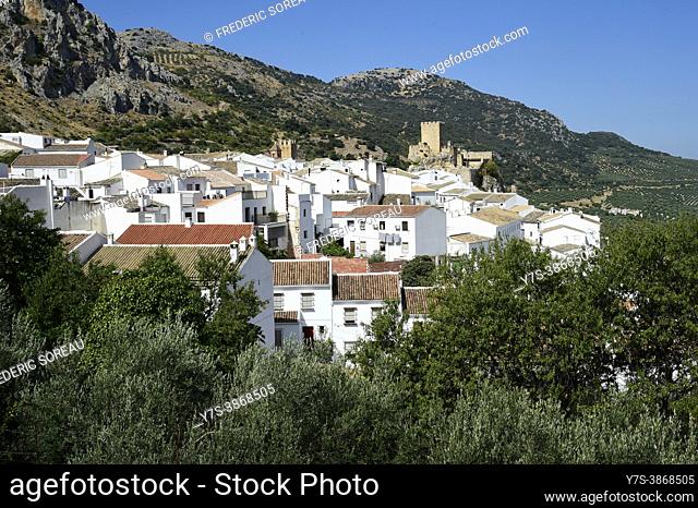 Zuheros, castle and village, Sierra de la Subbetica, route of the Caliphate, Cordoba, Andalusia, Spain