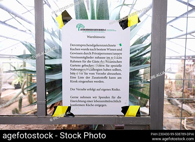 30 April 2023, North Rhine-Westphalia, Solingen: The Solingen Botanical Garden has a ""warning"" about eating cakes. In a creative way