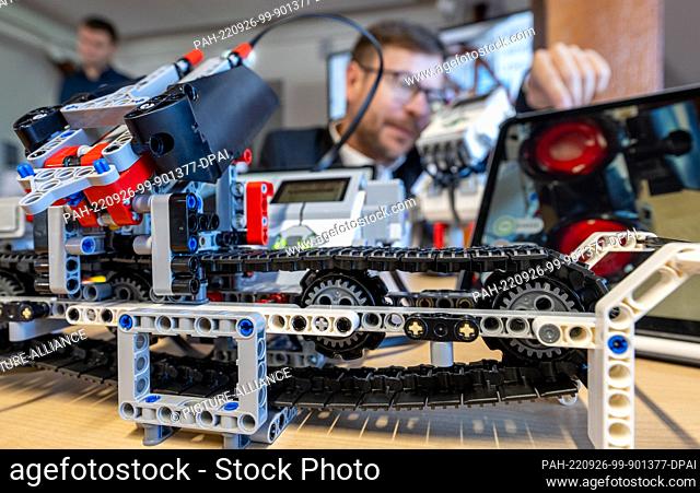26 September 2022, Saxony, Borna: Programmed robots made of Lego are presented by Michael Schneider from the Media Education Center District of Leipzig at an...